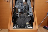 Jeanneau 440 Sun Odyssey - engine
